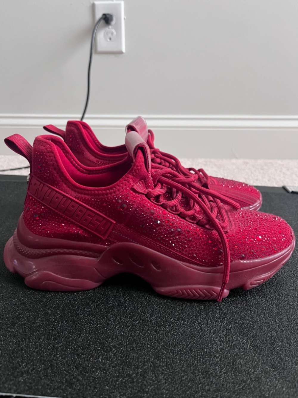 Steve Madden Maxima Rhinestone Red - Picture 2 of 5